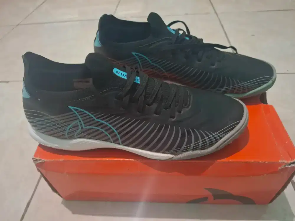 Di jual sepatu putsal ortushg original