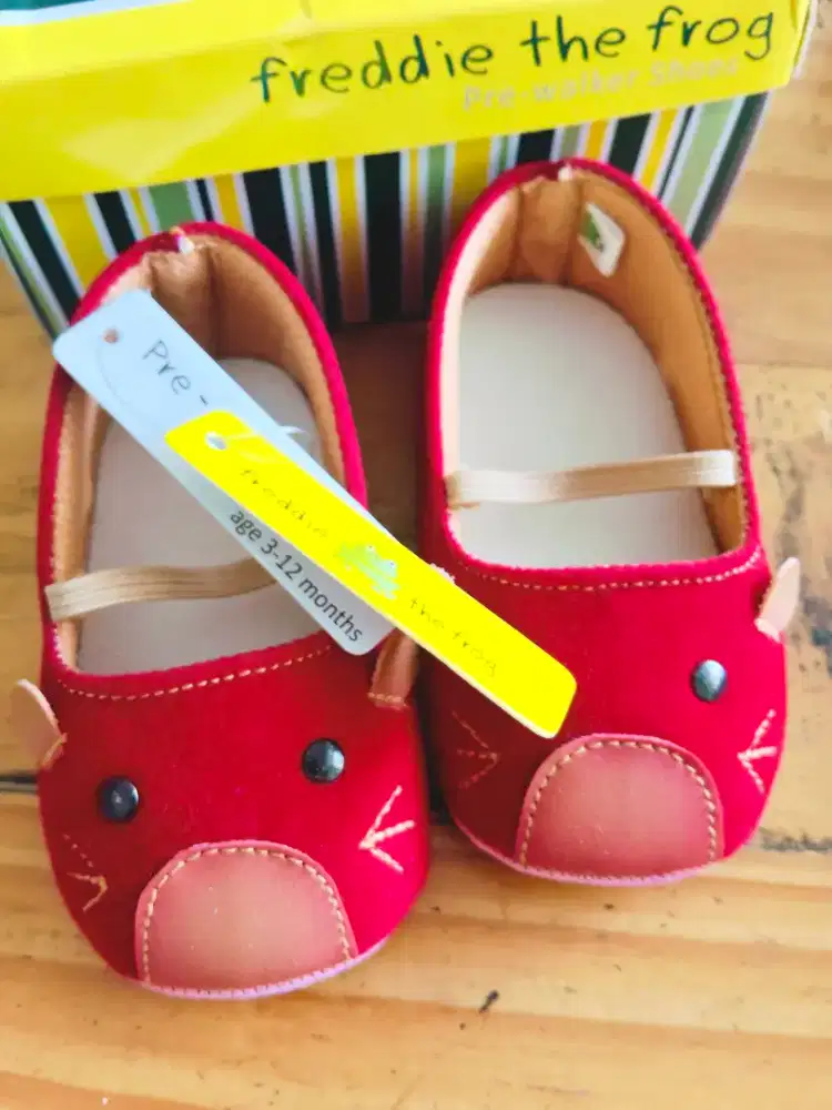 Obral sepatu freddie the frog original