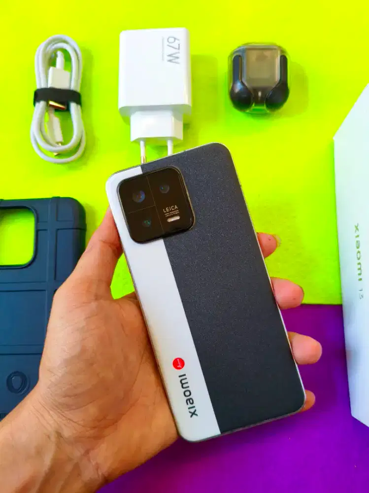 Xiaomi 13 5G 8+8/256 | lengkap | baca deskripsi | Harga nego| Free TWS
