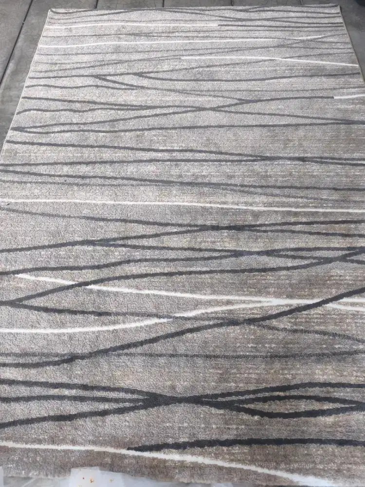 Karpet bekas rasa baru, bagus,