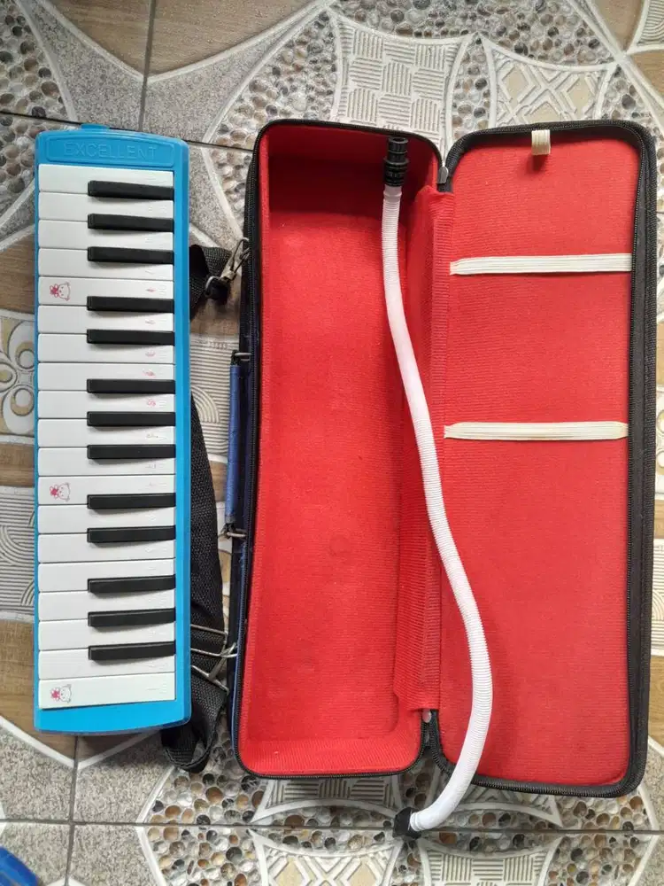 jual murah pianika tiup, kondisi bekas seperti baru, nego