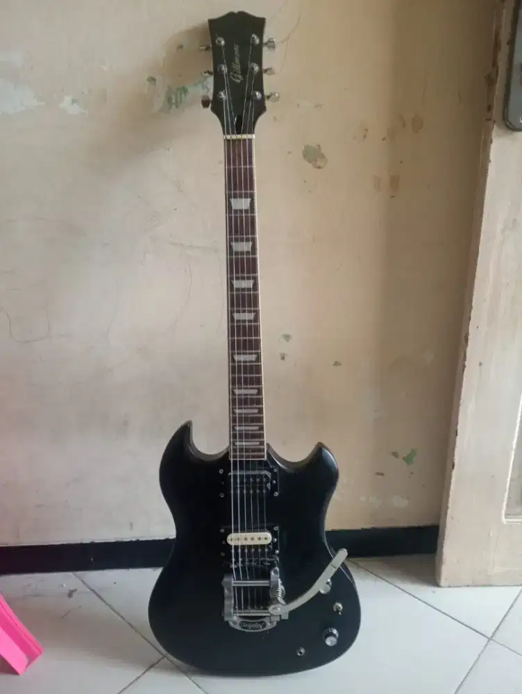 Dijual Gitar Listrik