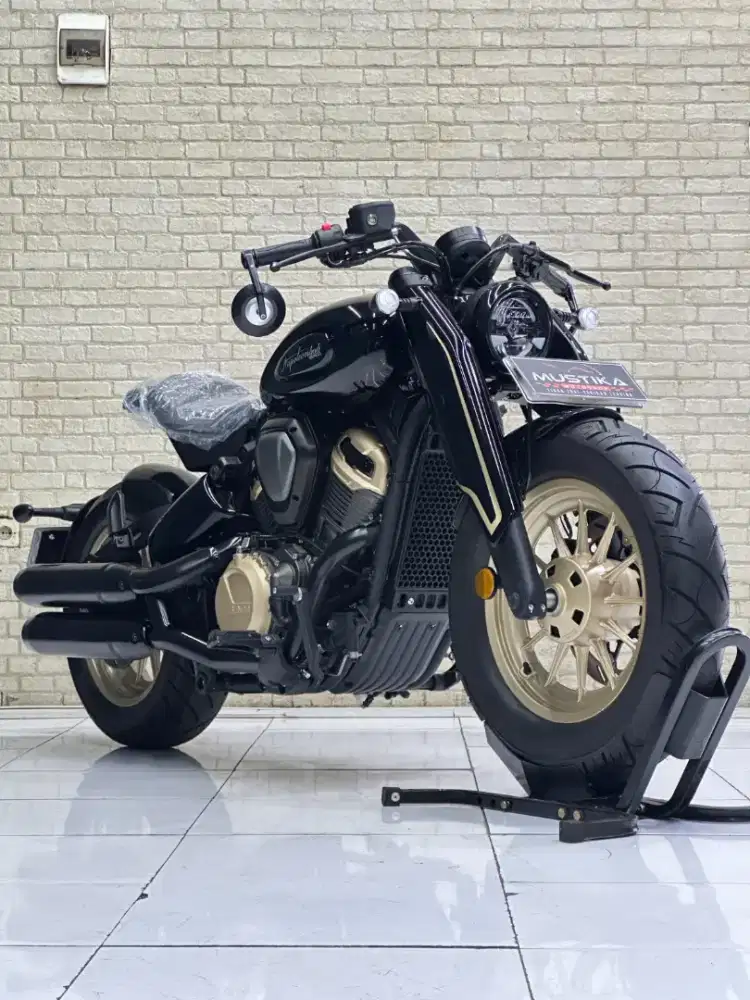 BENELLI NAPOLEON BOB 500 ABS 2025 - Chintia Mustika