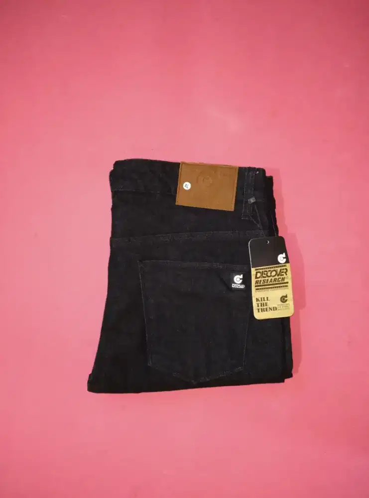 JEANS DISCOVER KONDISI NEW/BARU
SIZE XL = 33/34
HARGA 120RB SAJA