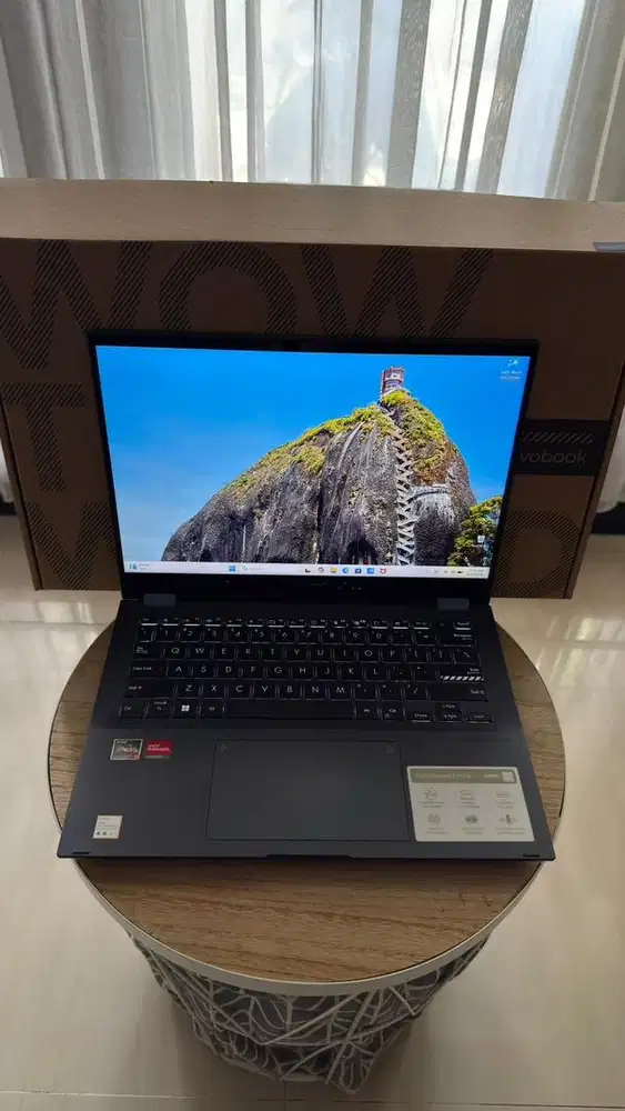 Laptop Asus Vivobook S14 Flip, touchscreen
