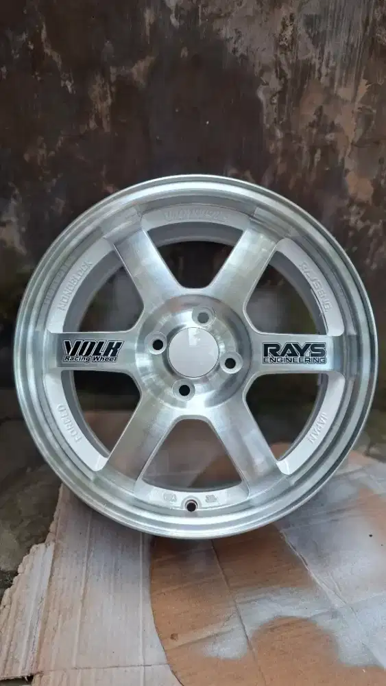 Velg te37 ring 16