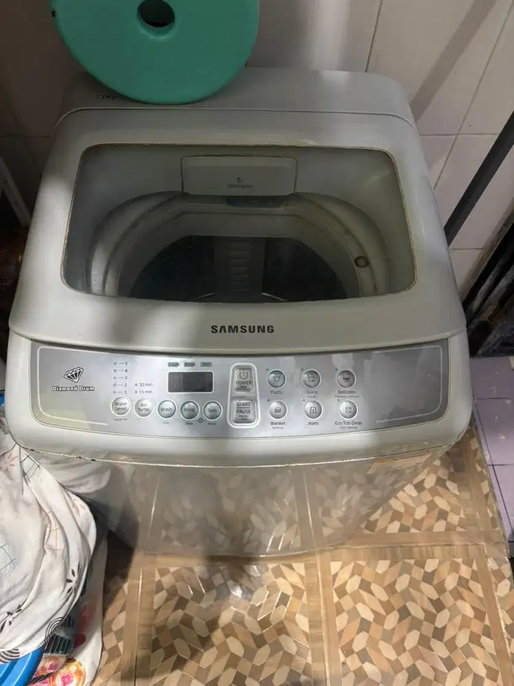 Mesin cuci bekas rusak Ngk bisa giling