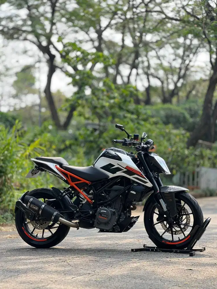 KTM DUKE 250 ABS PUTIH 2020 KM LOW PAJAK PANJANG SIAP RIDING JAUH