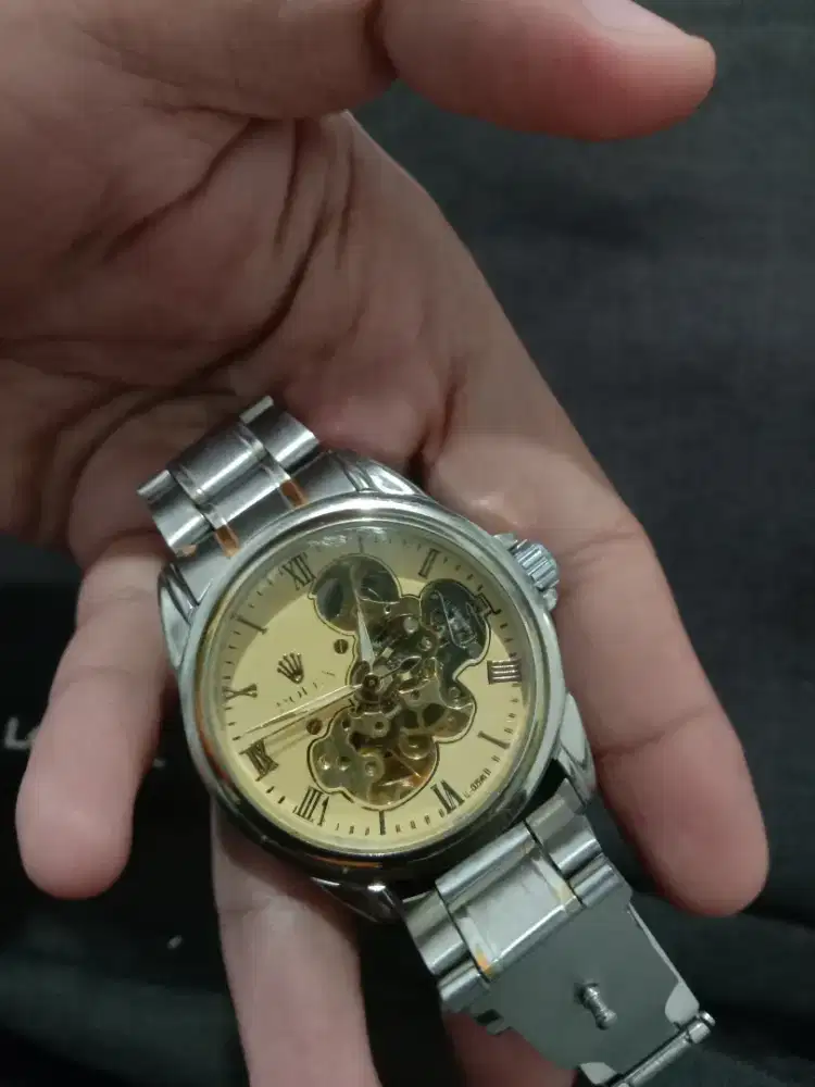Jam tangan rolex