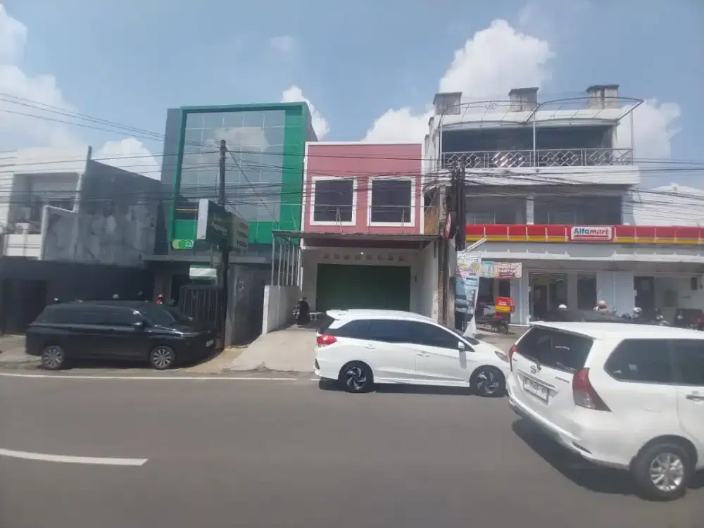 RUKO 2 LANTAI DI LONTAR