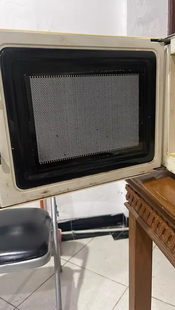 Microwave dan kulkas