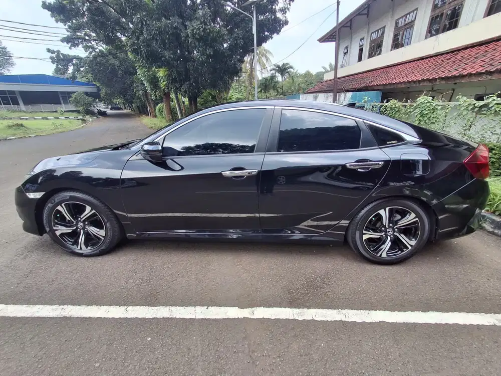 Honda Civic 2018 Bensin