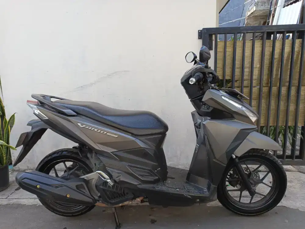 Honda vario led old 150 2017 lengkap mesin halus