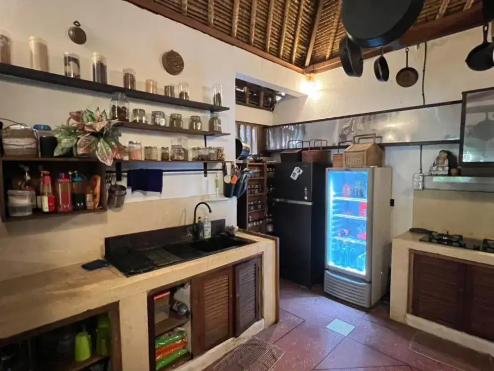 Dijual villa lokasi premium pantai seminyak bali denpasar shm strategis