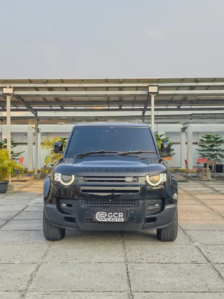 KM 25 RIBUAN RECORD! LAND ROVER DEFENDER 110 SE BENSIN NIK 2020/2021