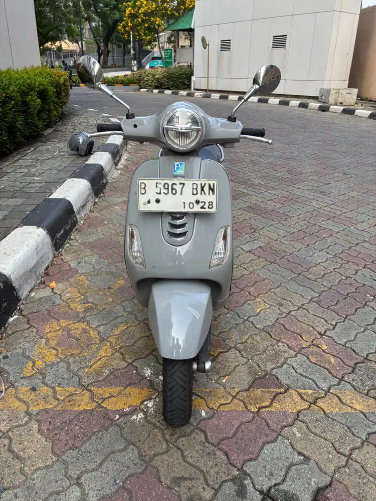 Jual vespa lx iget 125 Th 2023