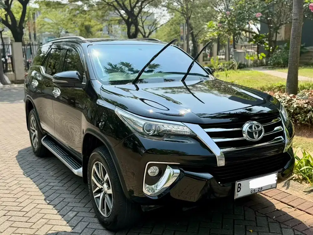 KM 55rb Asli! Toyota Fortuner VRZ 2019/2020 Diesel & PCX 2020