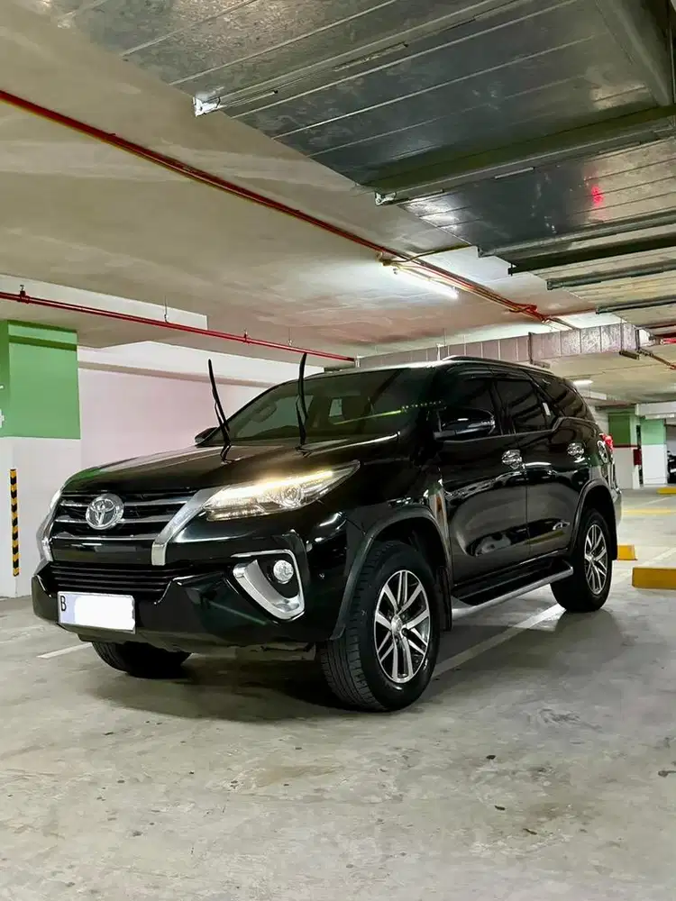 KM 55rb Asli! Toyota Fortuner VRZ 2019/2020 Diesel & PCX 2020