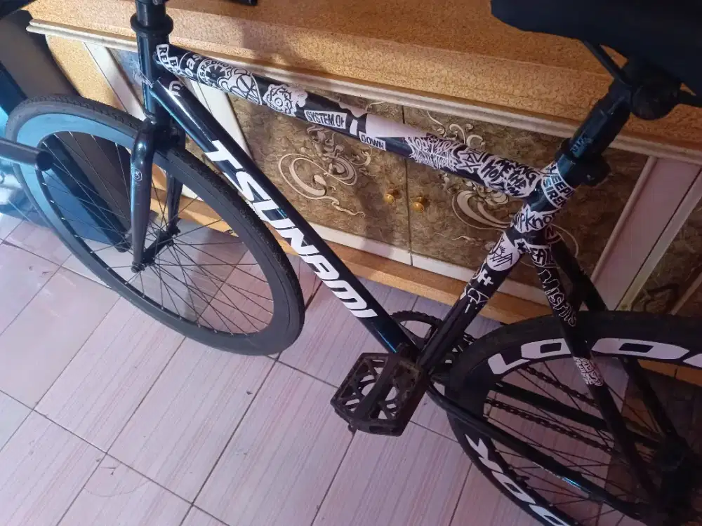 sepeda fixie bekas