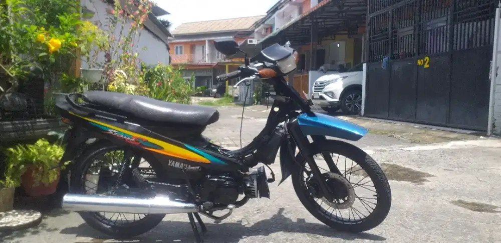 YAMAHA SIGMA 2TAK THN 1997