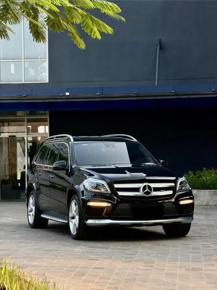 CASH Mercedes-Benz GL400 AMG 2014 4MATIC LIKE NEW