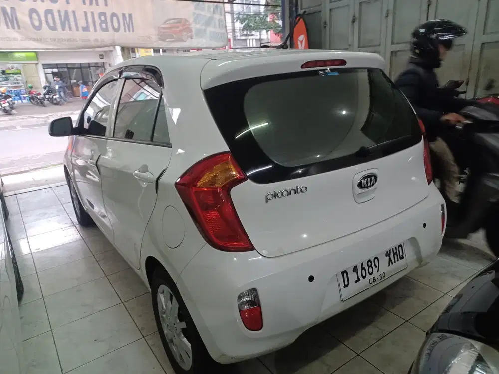 Kia Picanto 2013 Bensin