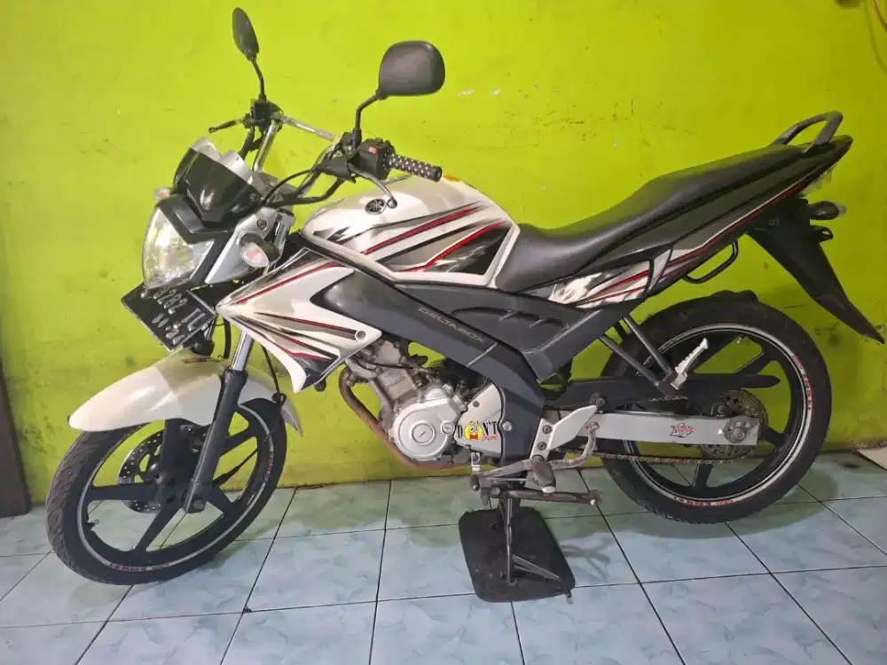 YAMAHA VIXION OLD 150TAHUN 2013 MESIN JOS JIS