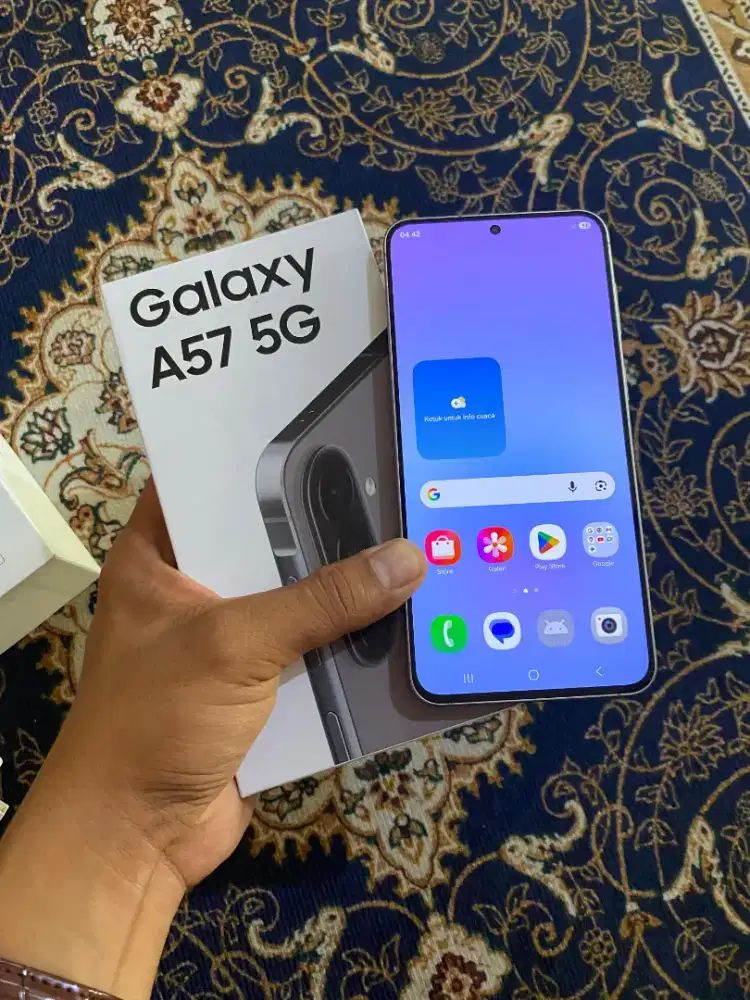 Samsung A57 5G 12/256 likenew fullset