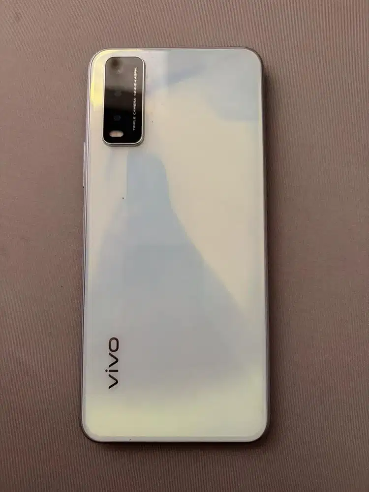 Handphone Vivo Y20 4/64gb