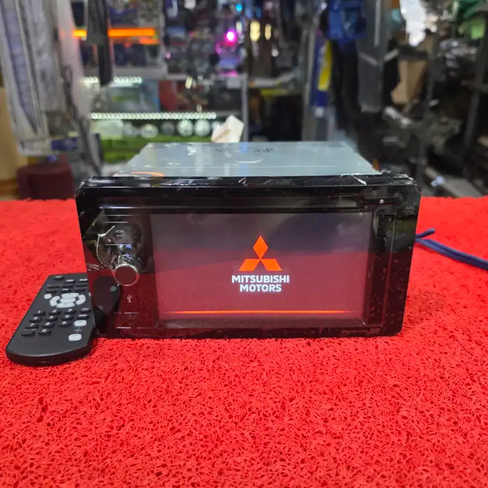 Head Unit Mitsubishi Xpander Ultimate 2016-2019 SONY XAV-W650DI