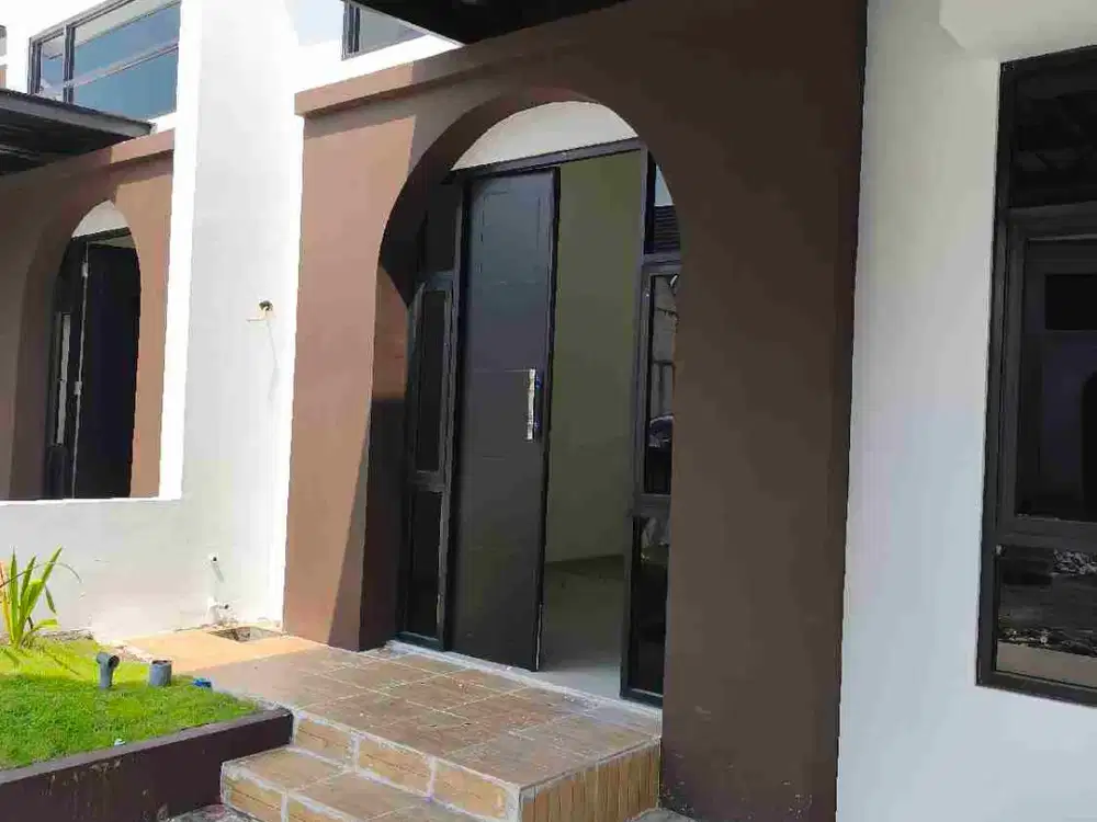 Rumah minimalis Selatan surabaya Perbatasan 5 mnt dari raya MERR 4mnt ke Politeknik pelayaran