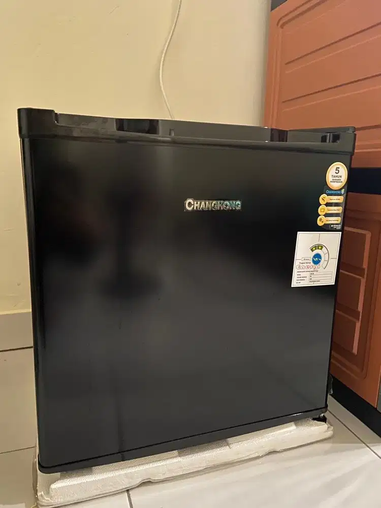 Kulkas Mini 50 L Changhong (Baru)
