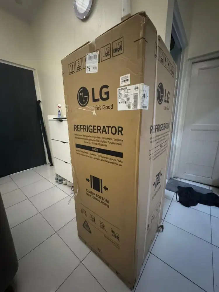 Dijual Kulkas LG 2 pintu 202L GN-B202SQIR baru segel