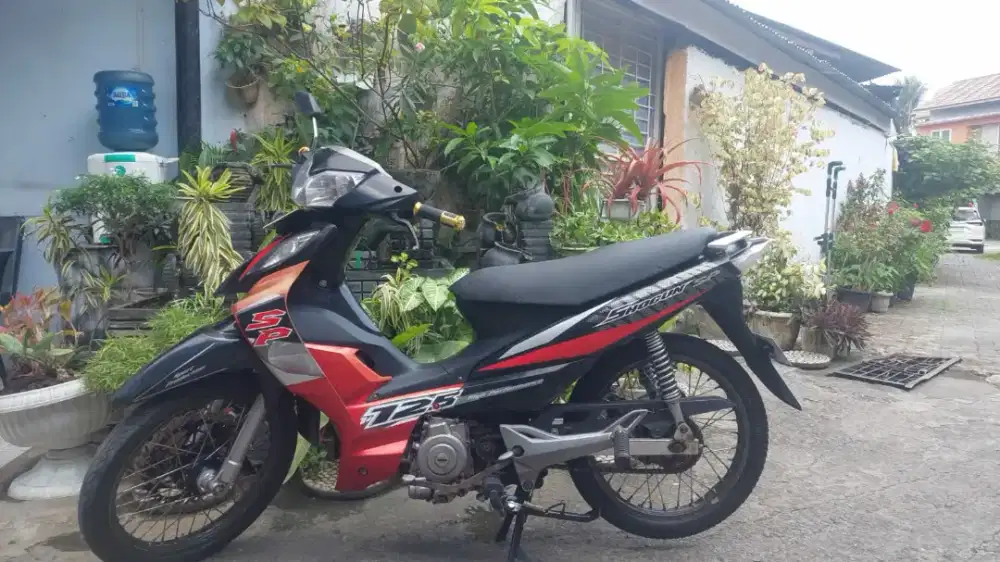 SUZUKI SHOGUN NR 125 CC