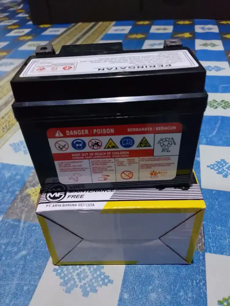 Aki kering 12vol5amper mrek wakamoto