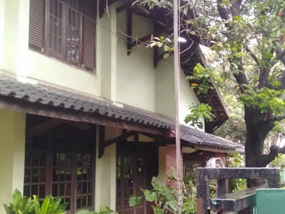 Dijual Rumah Luas 785m² di Masnaga Jakasampurna Bekasi Barat