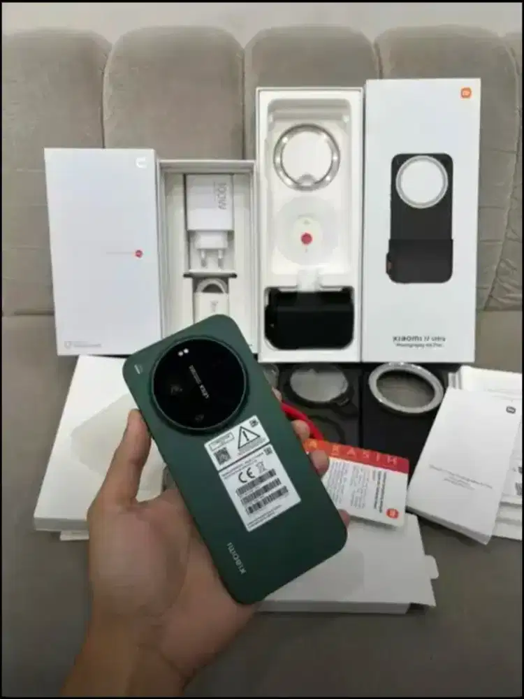 XIAOMI 17 ULTRA 16/1TB SUPER LIKE NEW 16GB 1TB GARANSI RESMI 16GB/1TB