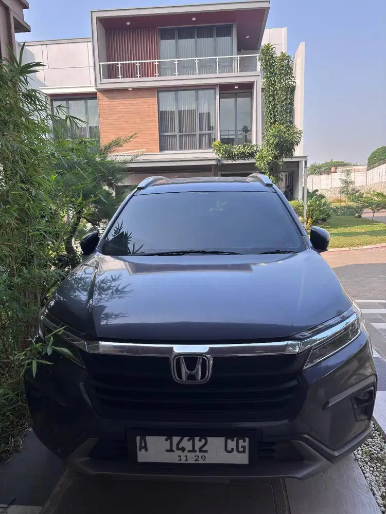 Di Jual Mobil Honda BR-V 1.5 E Bensin - MT