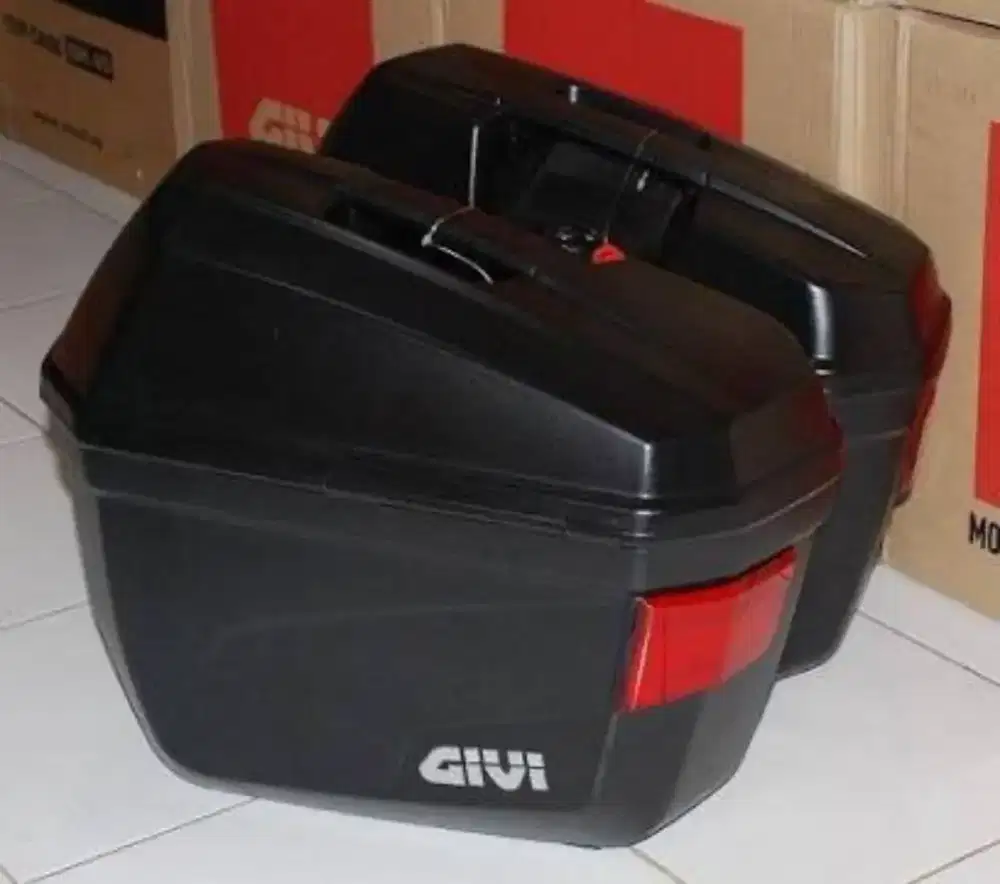 Side Box Givi e22n