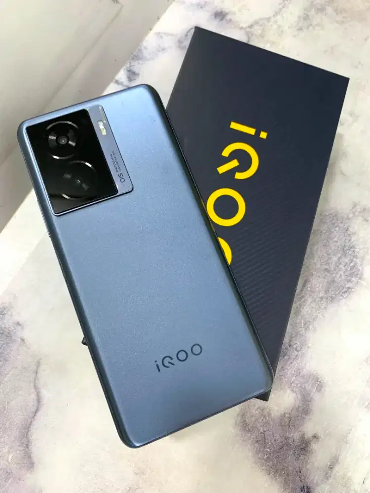 iQoo Z7 5G 12/256 Blue lengkap