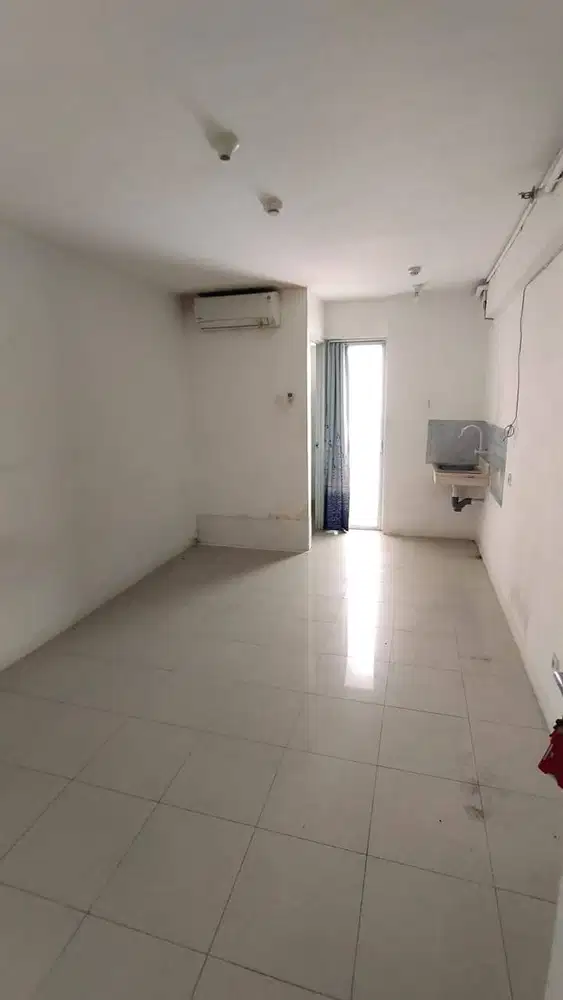 DISEWAKAN APARTEMEN BASSURA CITY