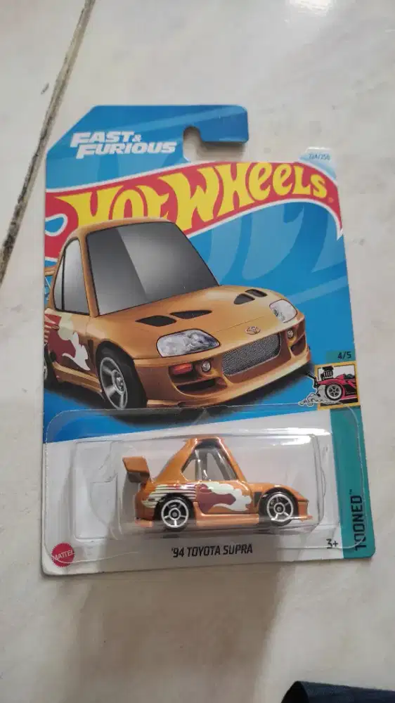 Hot Wheels 94 Toyota Supra Tooned