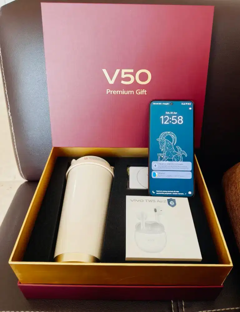 Vivo V50 5G Ram 12/256gb No Minus Bonus Gift airbuds+ tumbler