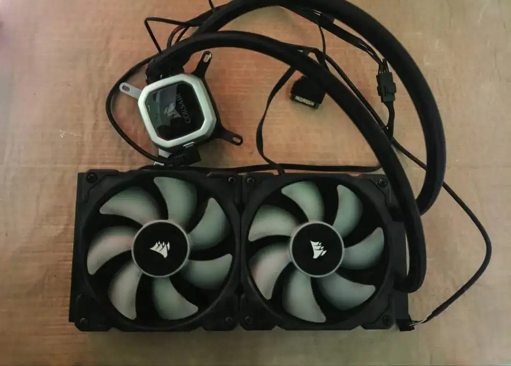 Corsair H100i PRO RGB 240mm Liquid CPU Cooler - (no BOX)