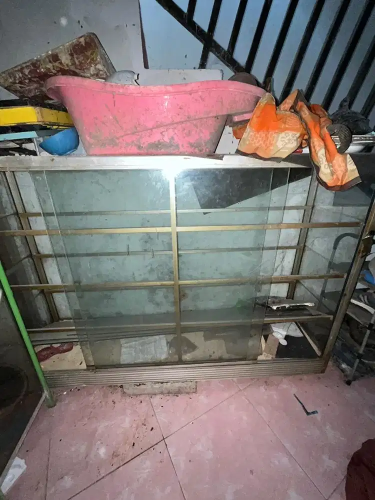 (NEGO) JUAL CEPAT ETALASE