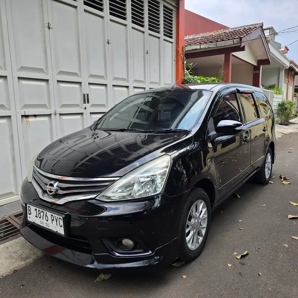 Nissan Grand livina 2015 Bensin