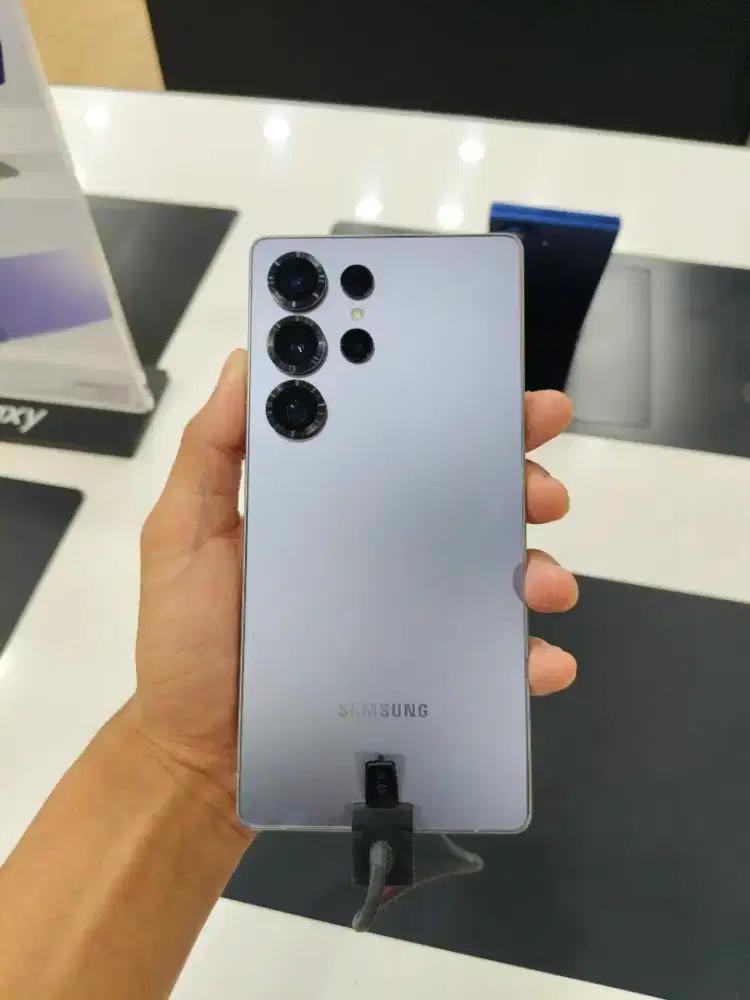 SAMSUNG S25 ULTRA NEW