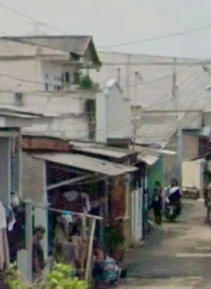 Jual Rumah Kobtrakan 3 pintu