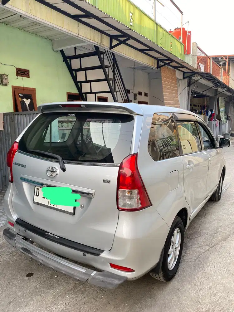 Toyota Avanza 2011 Bensin