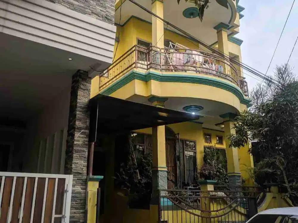 for sale rumah cantik di komplek Cimahi murah masih bisa nego